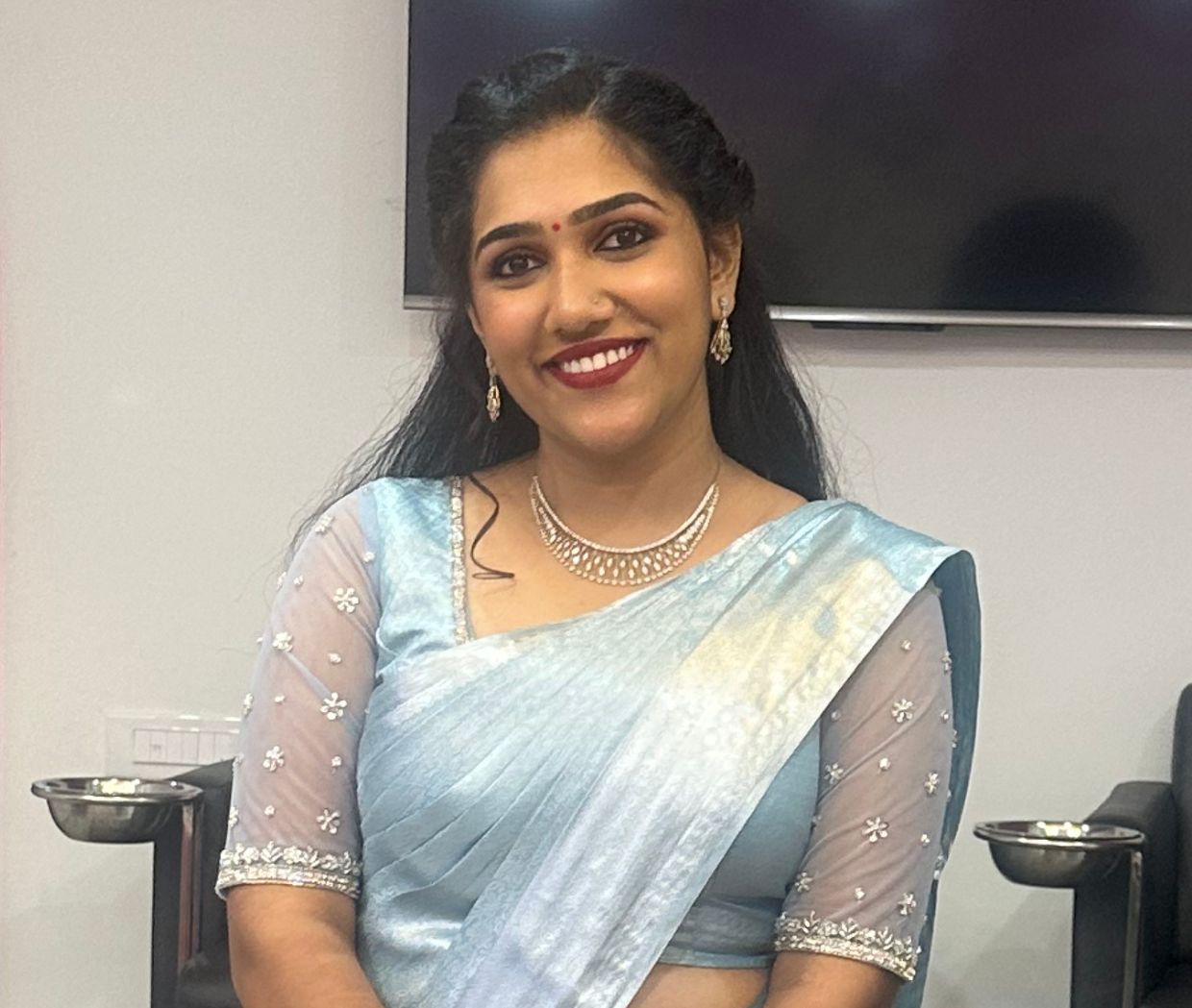 Red Rose Makeover Studio