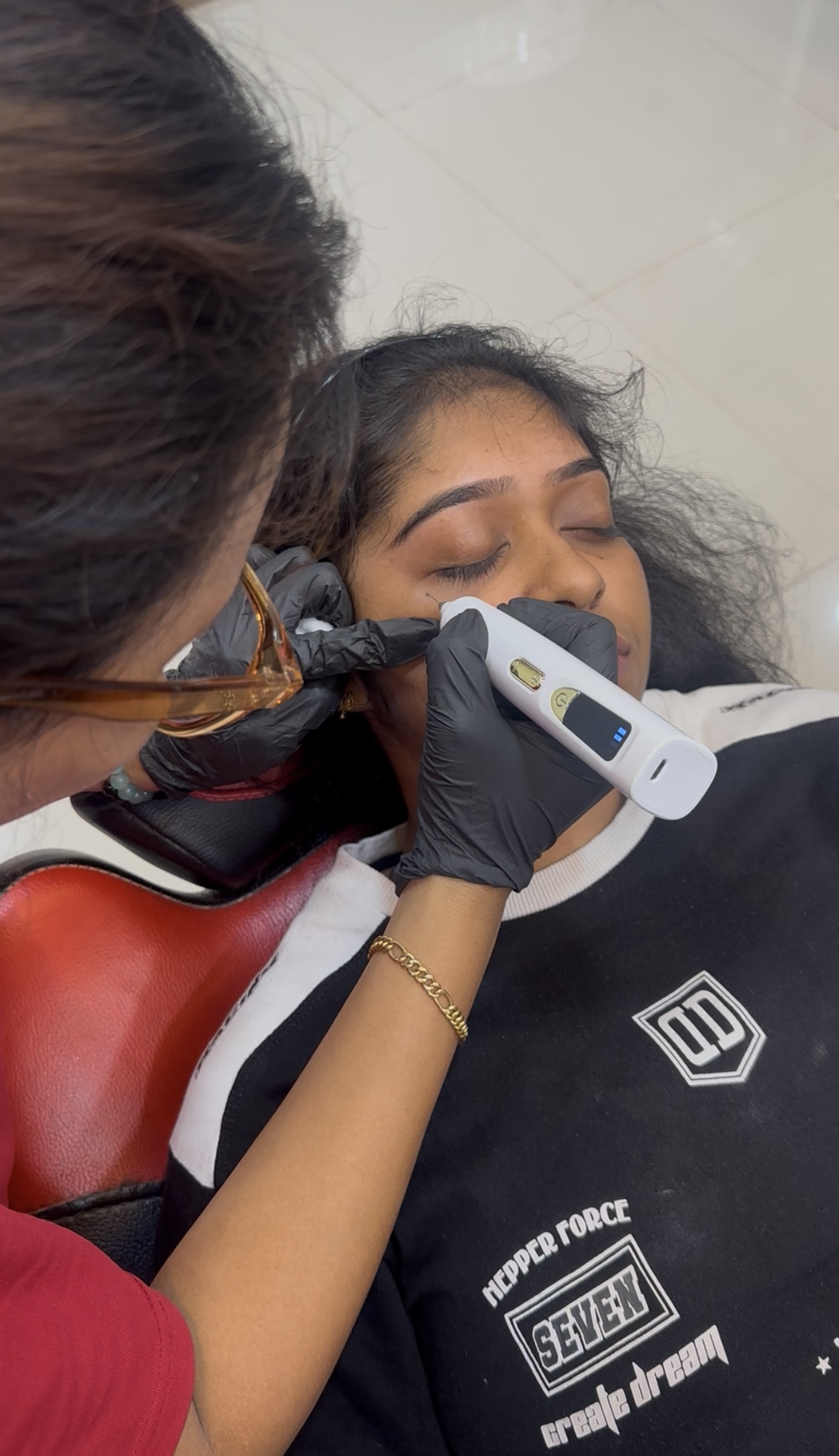 Red Rose Makeover Studio